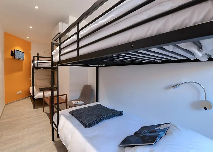 Les Du Cygne * Colmar